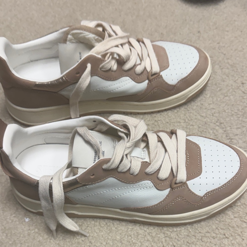 Steve Madden Tan and White Sneakers
